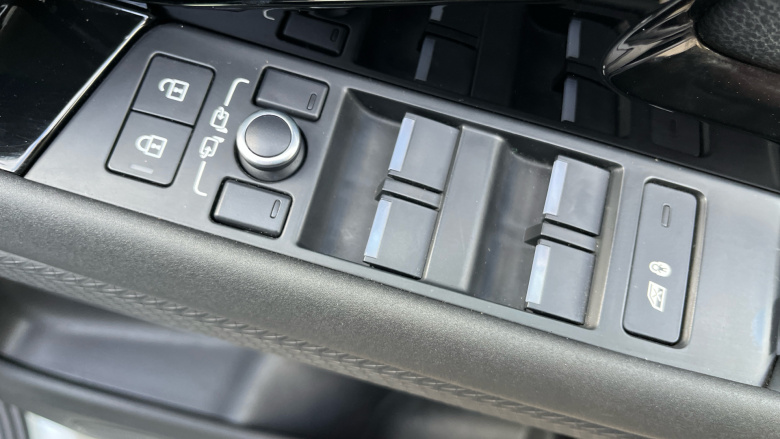 Land Rover Range Rover Evoque 1.5 P300e R-Dynamic S 5dr Auto Hatchback